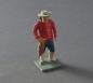 Preview: Grulicher Krippenfigur "Gabenbringer mit Fisch" (7 cm)