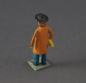 Preview: Grulicher Krippenfigur "Gabenbringer mit Brot" (5 cm)