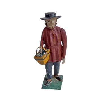 Antique grulich crib figurine, Gift bringer with basket, around 1900 (10 cm)