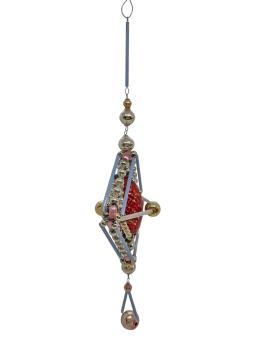Gablonzer Ornament aus Glasperlen, um 1930