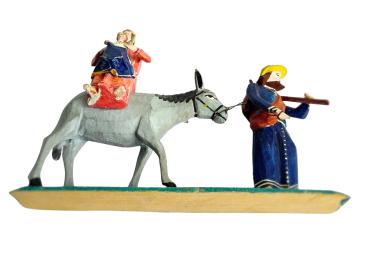Antique grulich crib figurine, The flight into Egypt, around 1900/1920  (10 cm)