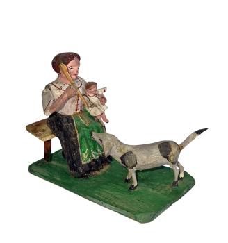 Antike Grulicher Krippenfigur / Mutter mit Kind und Hund, um 1900 (10 cm)