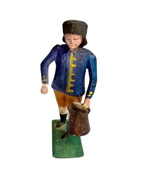 Antike Grulicher Krippenfigur / Gabenbringer mit Krug um 1900 (10 cm)
