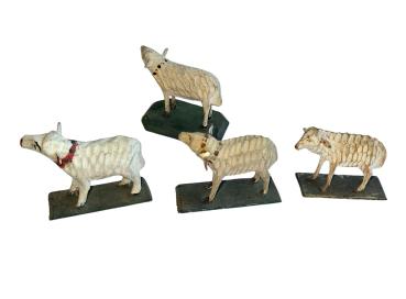 Antike Grulicher Krippenfiguren / 4 Schafe um 1900