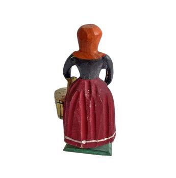 Antique grulich crib figurine, Gift bringer with milk, around 1900 (10 cm)
