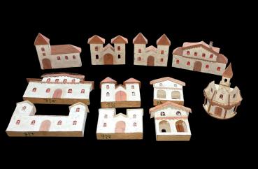 Antique Grulich nativity buildings, 11 pieces