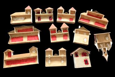 Antique Grulich nativity buildings, 11 pieces