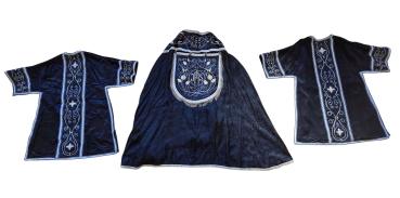 Set 3 Stück / Antiker Rauchmantel, Pluviale, Dalmatik, Ornat um 1900