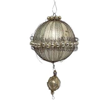 Antiker Christbaumschmuck, Kugel mit leonischen Drähten um 1920