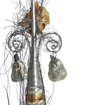 Wire wrapped christmas tree topper, around 1920