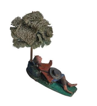 Preview: Antike Grulicher Krippenfigur / Schlafender Hirte unter Baum, um 1900 (10 cm)