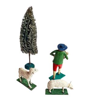 Preview: Antique grulich crib figurines, shepherd with sheep, around 1900 (10 cm)