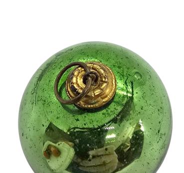 Preview: Grüne Biedermeierkugel um 1900 (5 cm)
