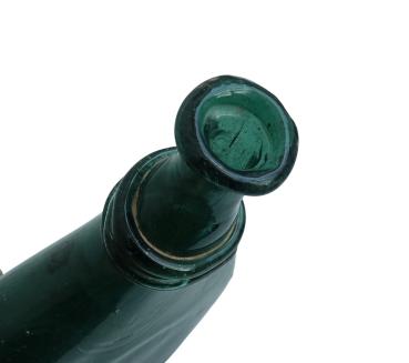 Plattflasche, 18. Jahrhundert