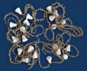 Gold colored tinsel garlands with spun cotton bells,  ca. 30s, ca. 560 cm long