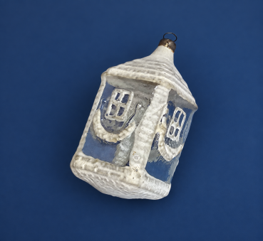 Preview: Rare lauscha house, circa 1920