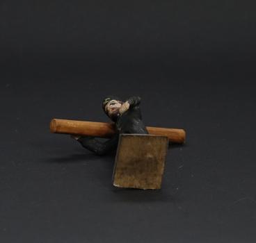 Grulich nativity figure " Mineworker with timber (7 cm)