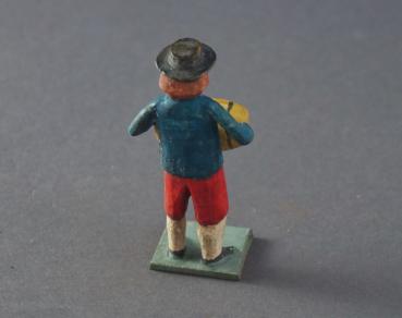 Grulich nativity figure  " Man with Wine Barrel " (7 cm)