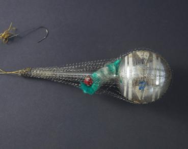 Wire wrapped Ballon, ca. 1930