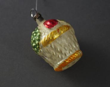 Blumenkörbchen,  ~ 1920