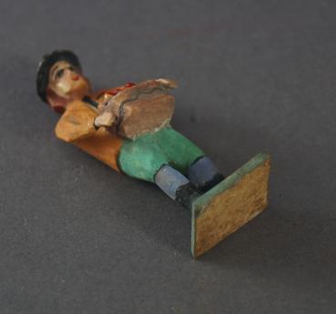 Grulicher Krippenfigur "Gabenbringer mit Früchten" (5 cm)