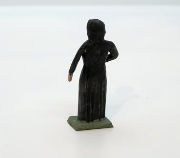 Grulicher Krippenfigur " Nonne mit Gebetsbuch " (7 cm)