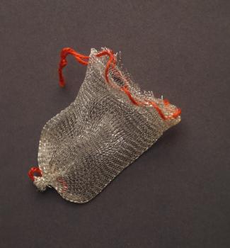 Candy Bag aus Krepppapier mit Engel Oblate