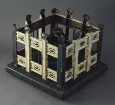 Art Nouveau Tree stand, ca. 1910