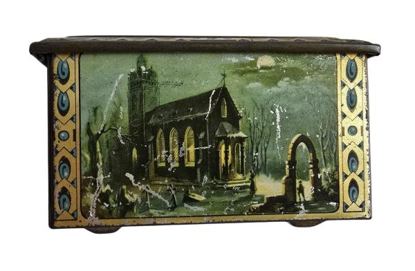 Antique tin box / Christmas motif
