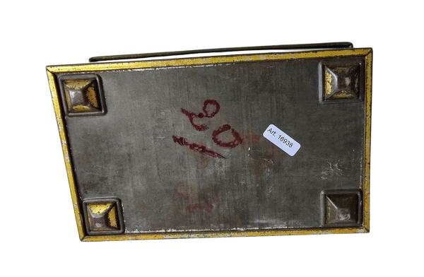 Antique tin box / Christmas motif