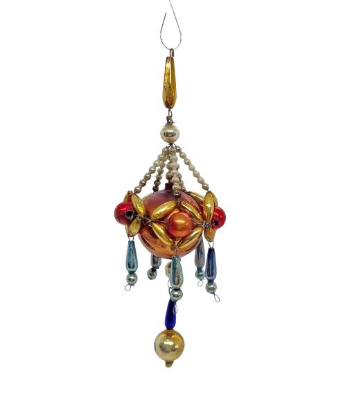 Gablonzer Ornament aus Glasperlen, um 1920