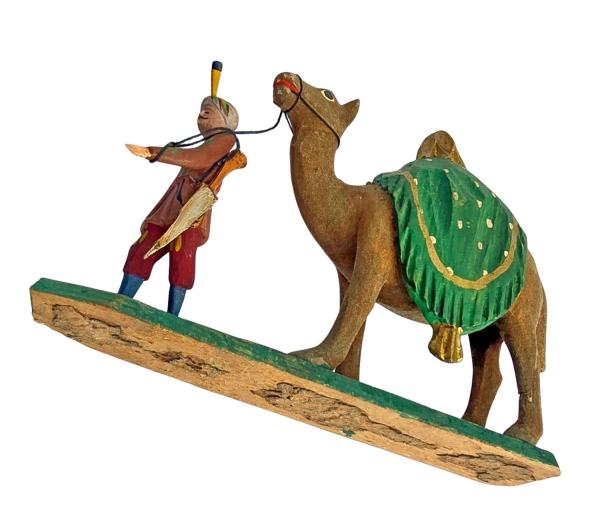 Antike Grulicher Krippenfigur / Orientalischer Krieger mit Dromedar, ~ 1900 (10 cm)