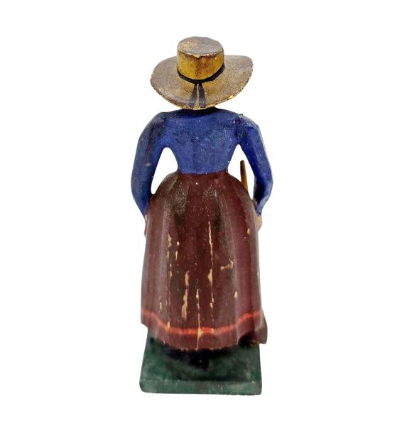 Antike Grulicher Krippenfigur / Frau mit Rechen, um 1880/1900