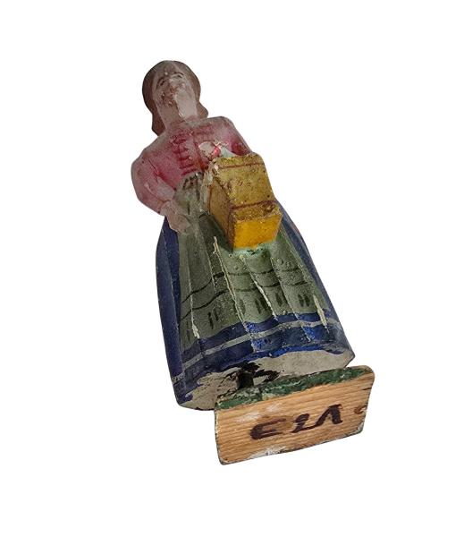 Antique grulich crib figurine, Gift bringer with basket, around 1900 (10 cm)