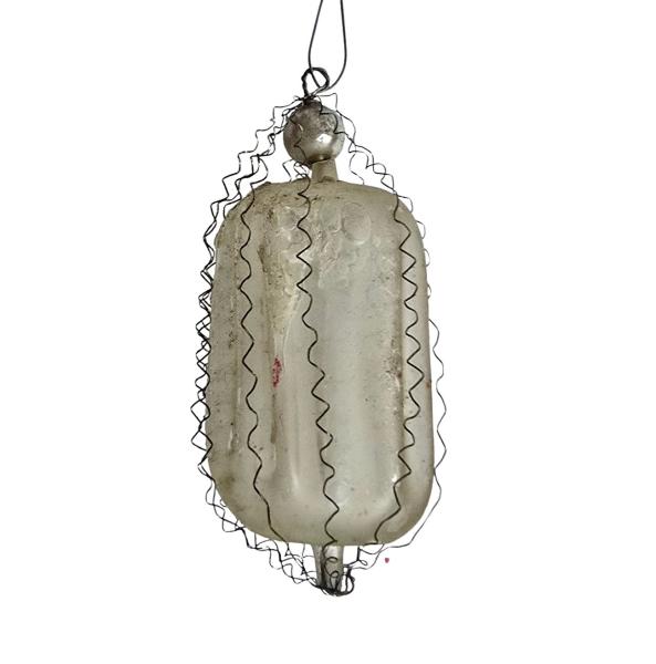 Viktorianisches Ornament mit leonischen Drähten um 1900