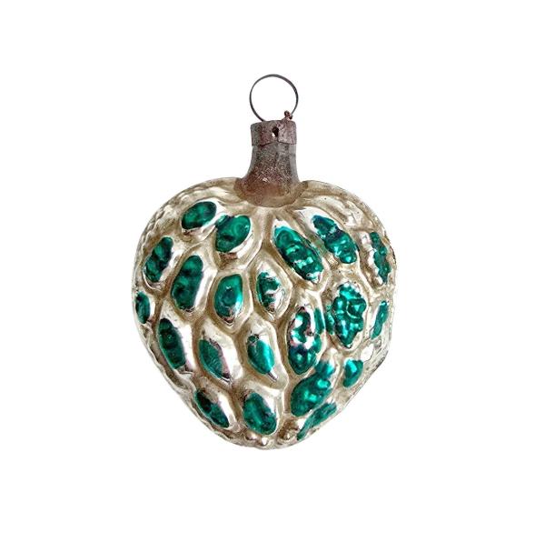 Antiker Christbaumschmuck, herzförmige Lauscha Kugel um 1930