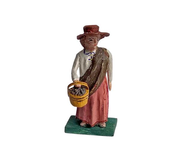 Antike Grulicher Krippenfigur / Gabenbringer mit Korb um 1900 (7 cm)