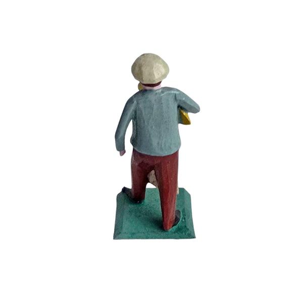 Antike Grulicher Krippenfigur Gabenbringer / Bäcker um 1900 (7 cm)