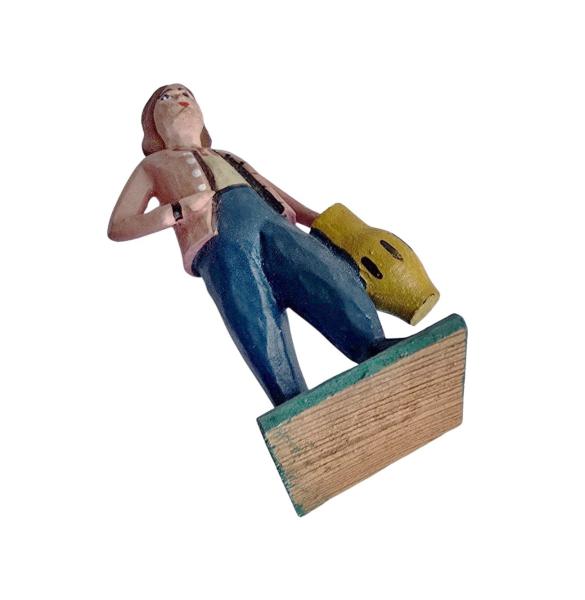 Antike Grulicher Krippenfigur / Gabenbringer mit Krug um 1900 (7 cm)