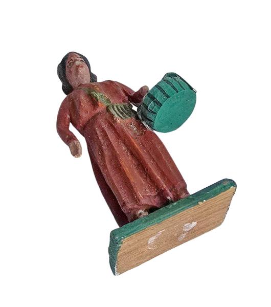 Antike Grulicher Krippenfigur / Gabenbringer mit Korb um 1900 (7 cm)