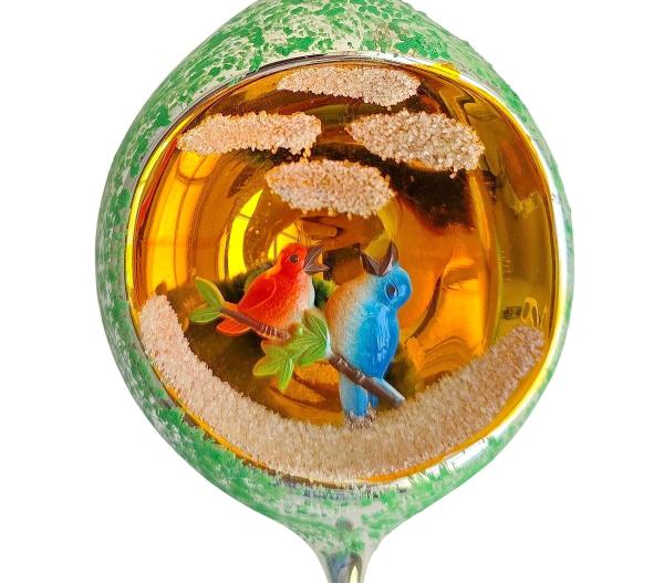Antiker Christbaumschmuck, Diorama Kugel mit Singvögel um 1950