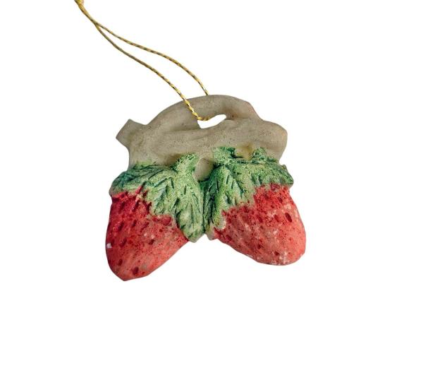 Tragant, Erdbeere um 1880