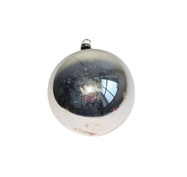 Indent diorama ball, dog with umbrella around 1950