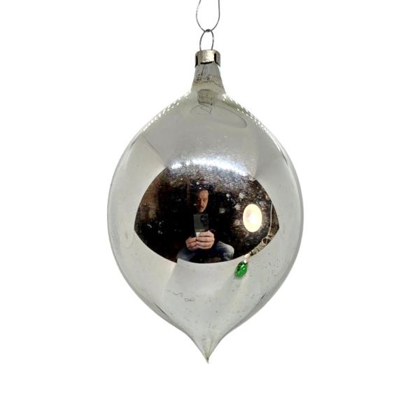 Indent diorama ball with duck around 1950