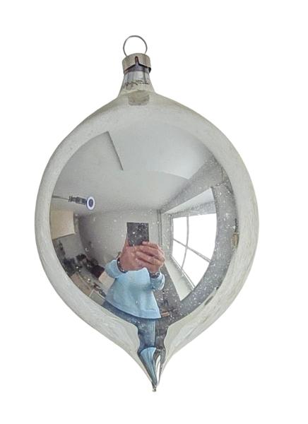 Indent diorama ball with fish around 1950