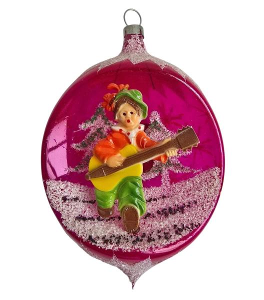 Indent diorama ball with guitar player, around 1950