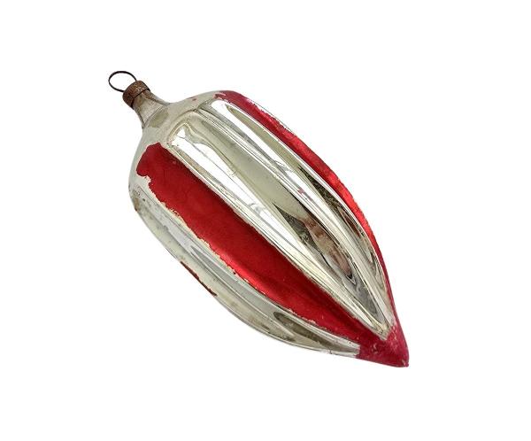 Ribbed glass kugel, Lauscha around 1910