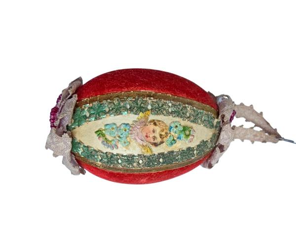 Decorated chicken egg as a Christmas tree ornament, around 1900