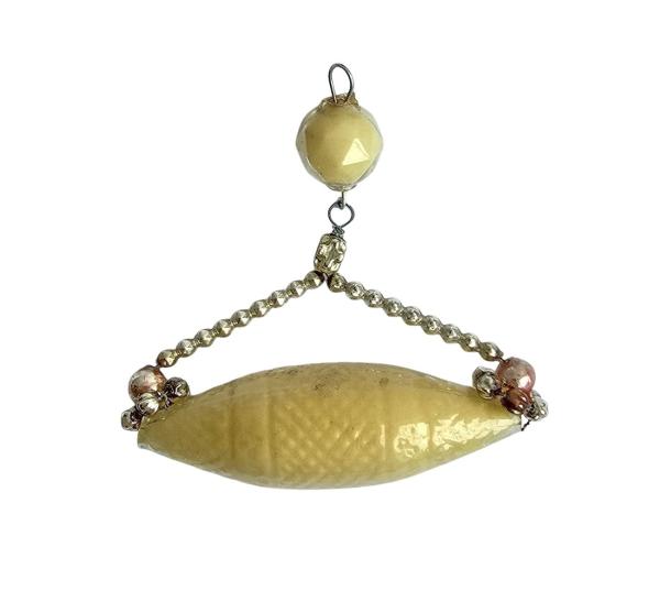 Gablonz ornament, fluorescent, around 1930