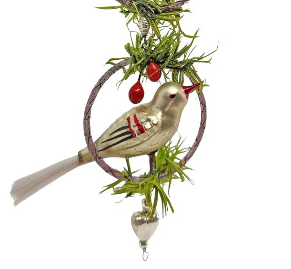 Gablonz birds in the ring